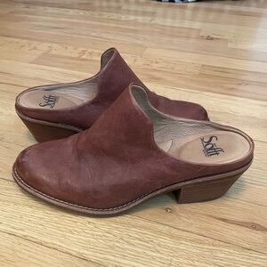 Sofft Genuine Leather Mules size 7.5